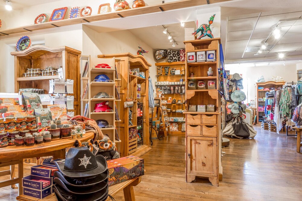 Gift Shop