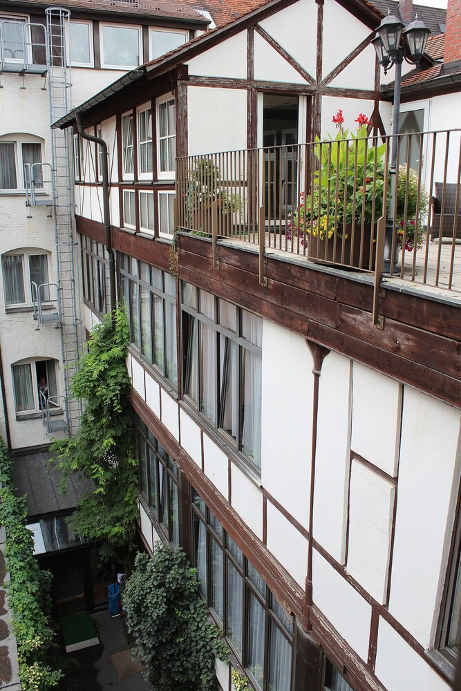 Guestroom View