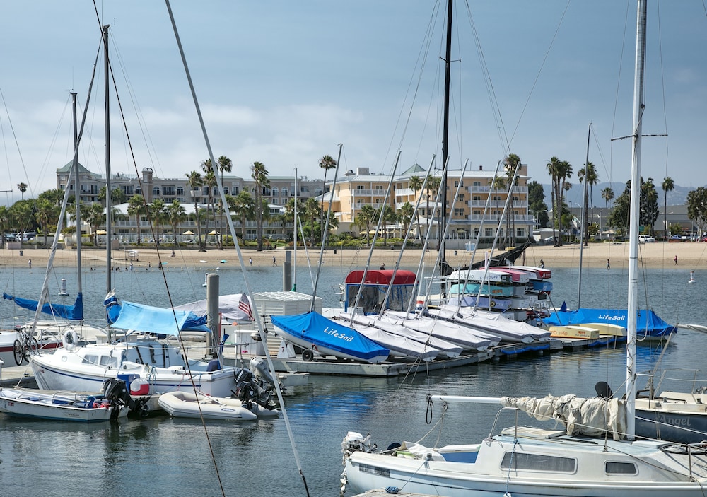 Dock