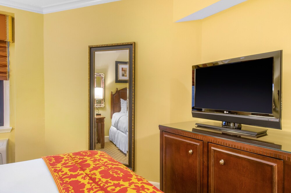 Guestroom