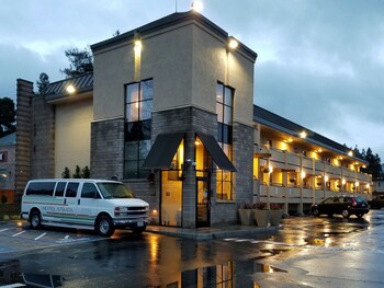 Hotel Front - Evening/Night