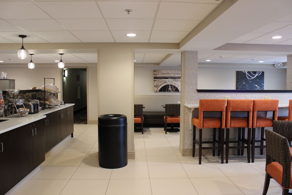 Breakfast area, Best Western Rochester Marketplace Inn