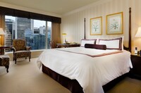 Premium Room, 1 King Bed