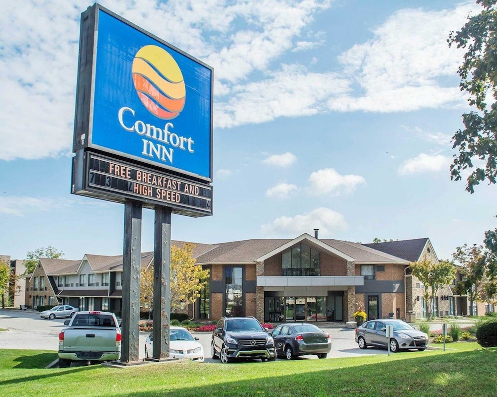 Waterfront Hotel Downtown Burlington: 2018 Room Prices from $126, Deals