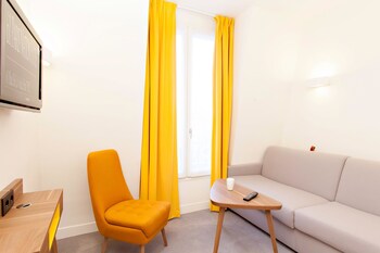 Guestroom