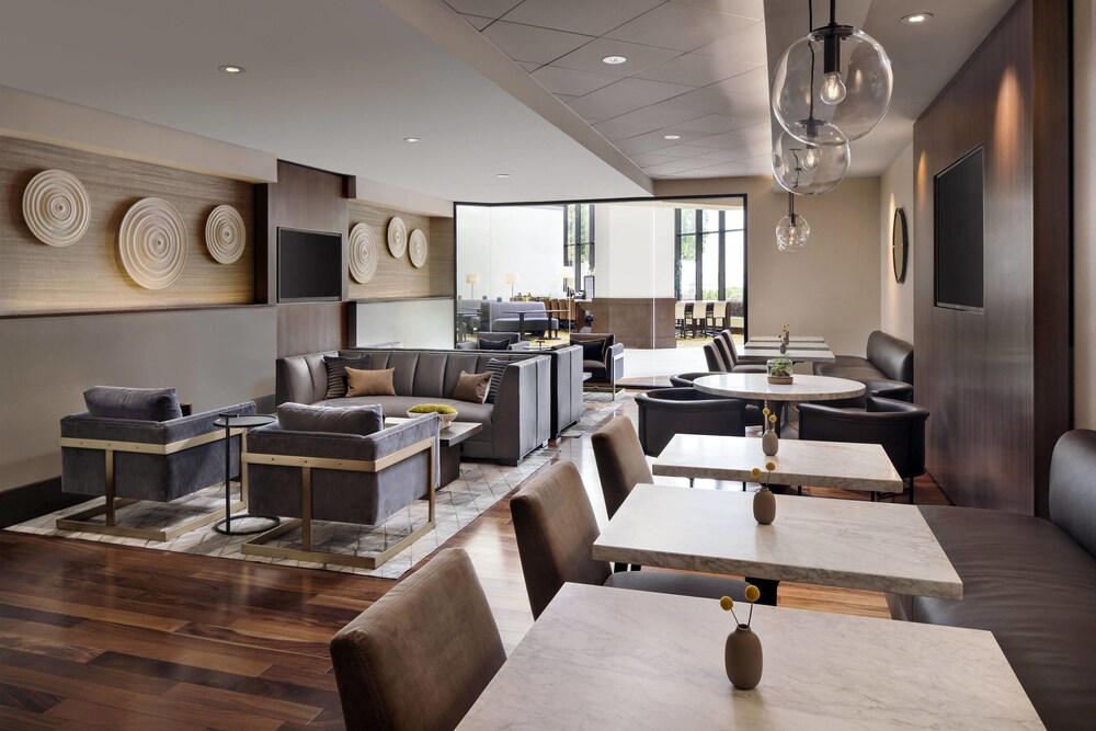 Executive Lounge