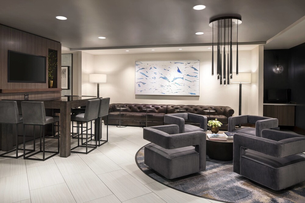Executive Lounge