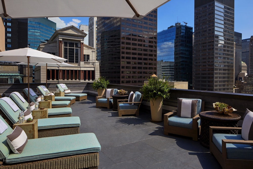 Sundeck
