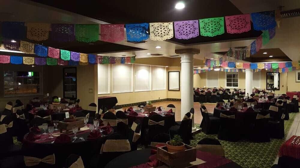 Food Court