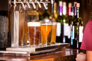 Hotel Bar