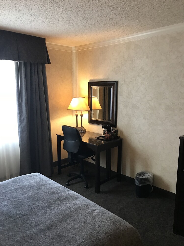 In-Room Business Center