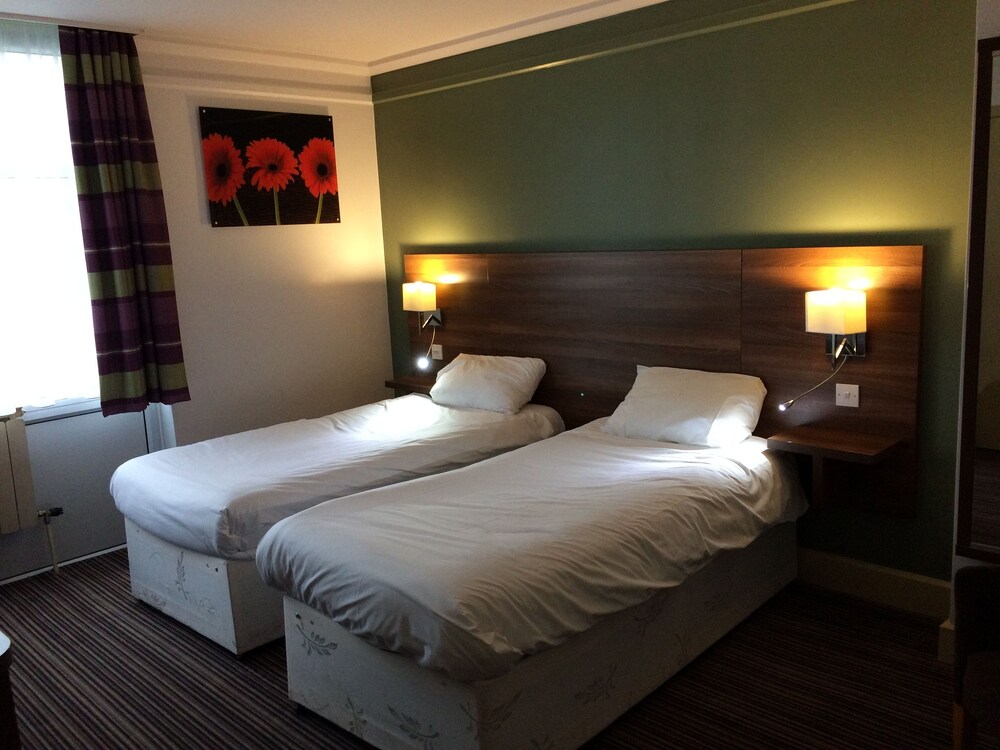 Guestroom