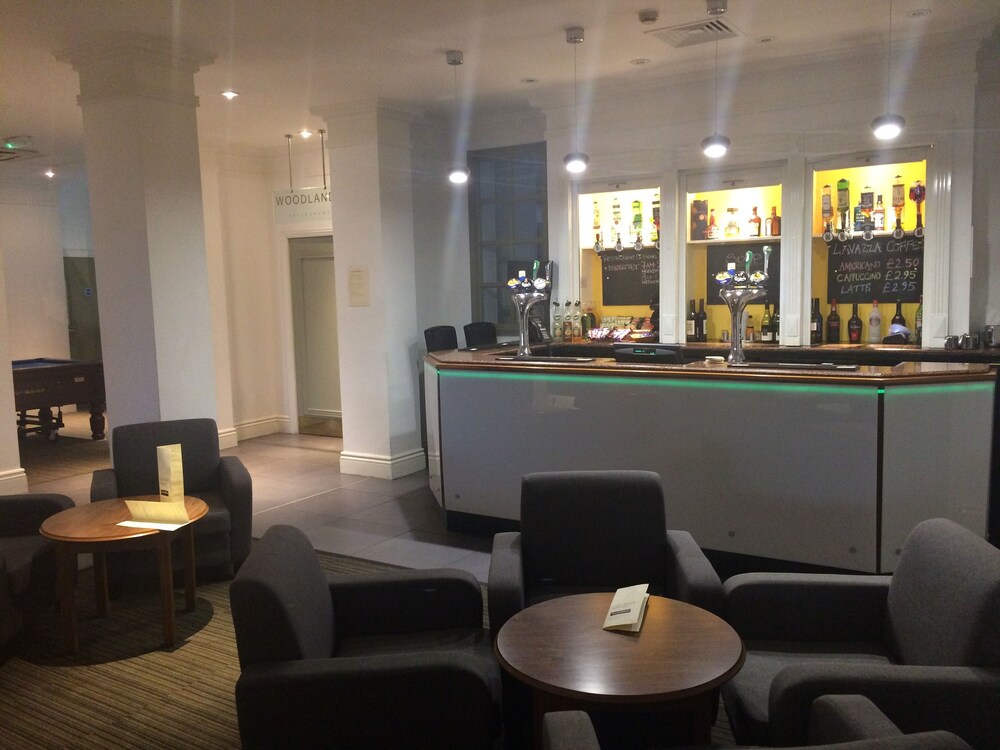 Hotel Lounge