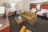 Executive Room, Refrigerator & Microwave