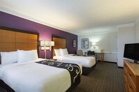 Standard Room, 2 Double Beds