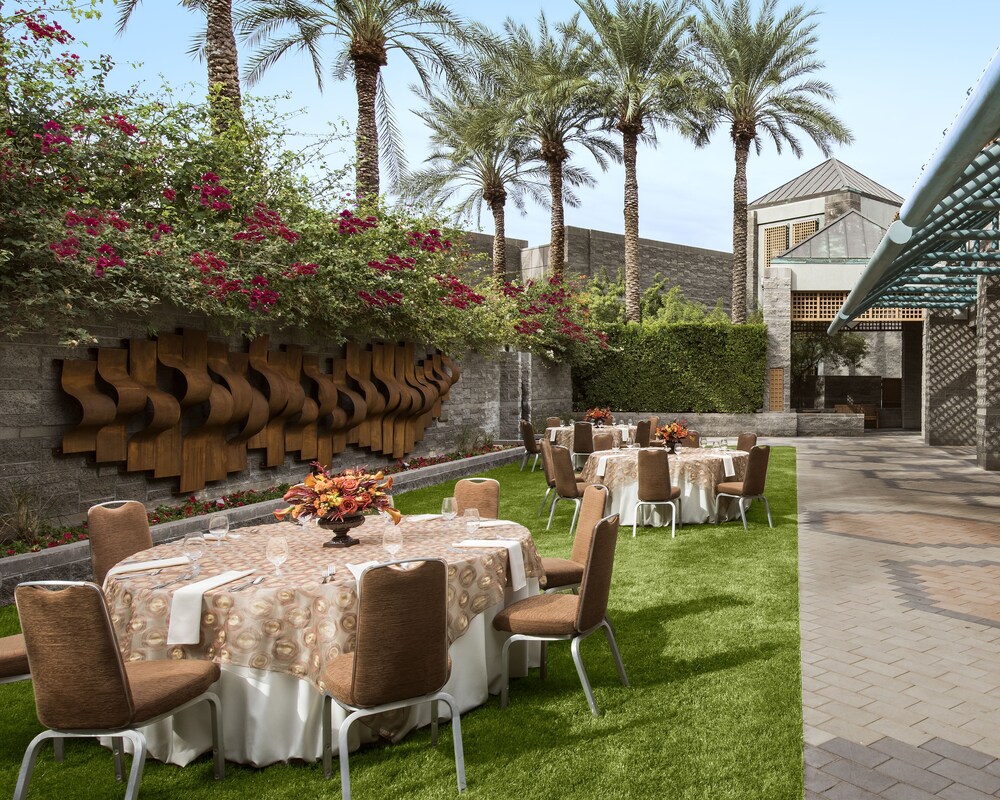 Outdoor Banquet Area