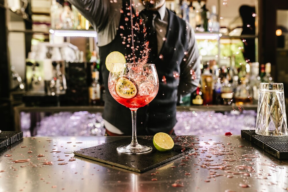 Hotel Bar