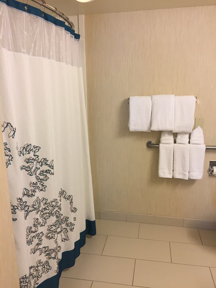 Bathroom, Residence Inn by Marriott Sacramento Airport Natomas