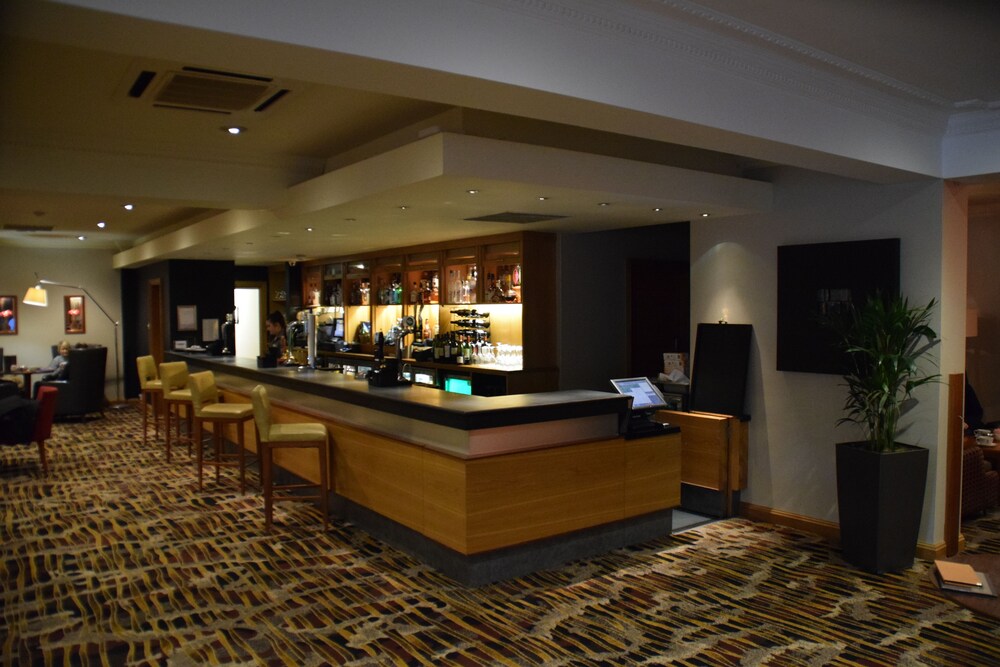 Hotel Lounge