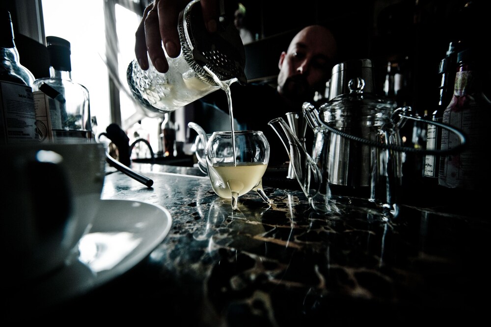 Hotel Bar