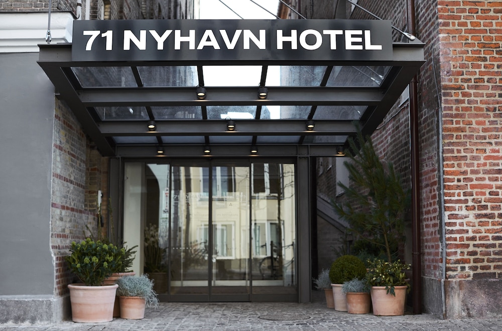 Hotel Entrance