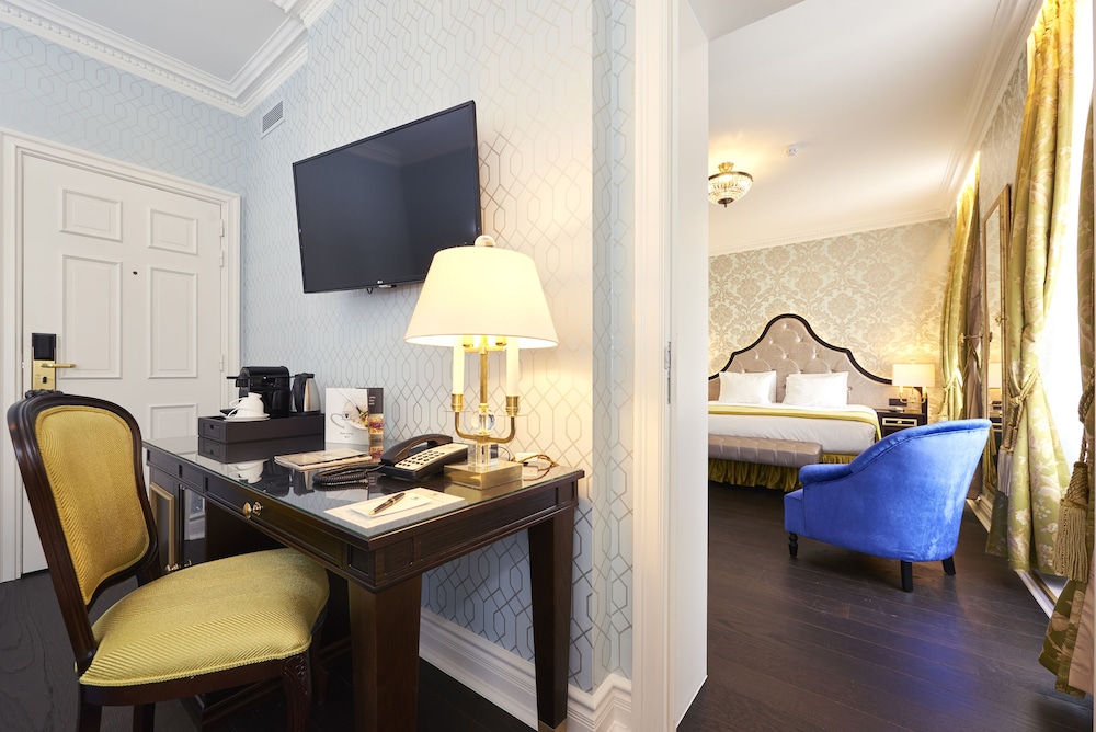 Guestroom
