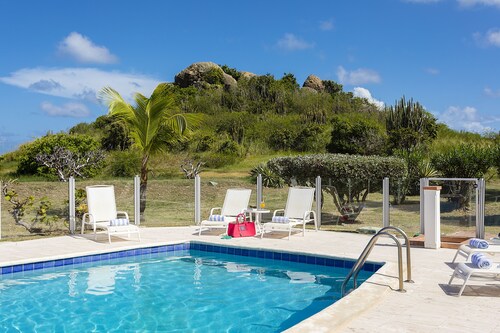 Esmeralda Resort