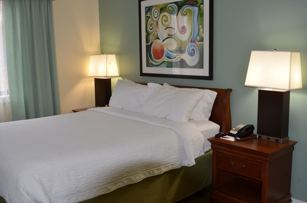 Suite, 2 Bedrooms - Guestroom