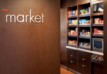 Snack Bar