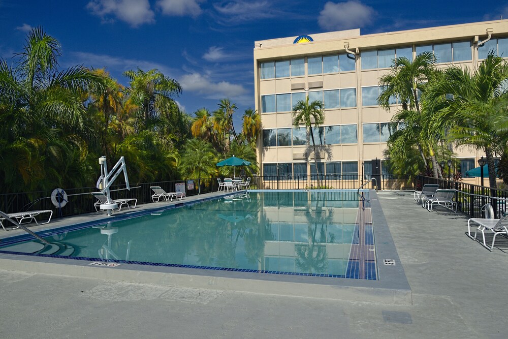 Utomhuspool