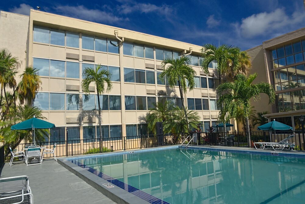 Utomhuspool