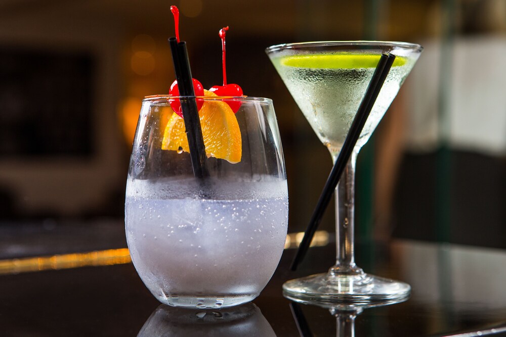 Hotel Bar