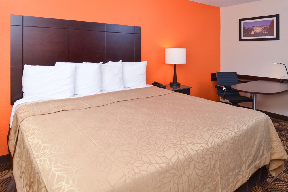 Guestroom View