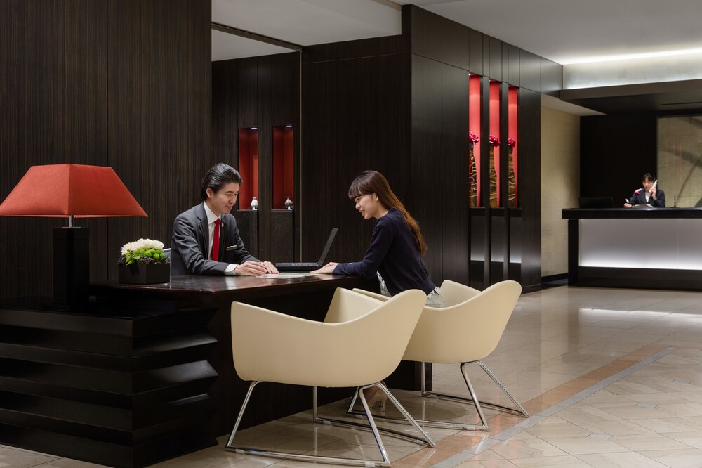Concierge Desk