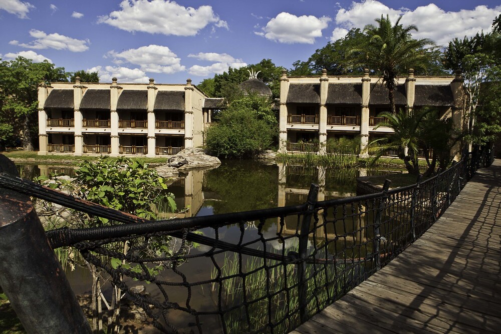 Lake View