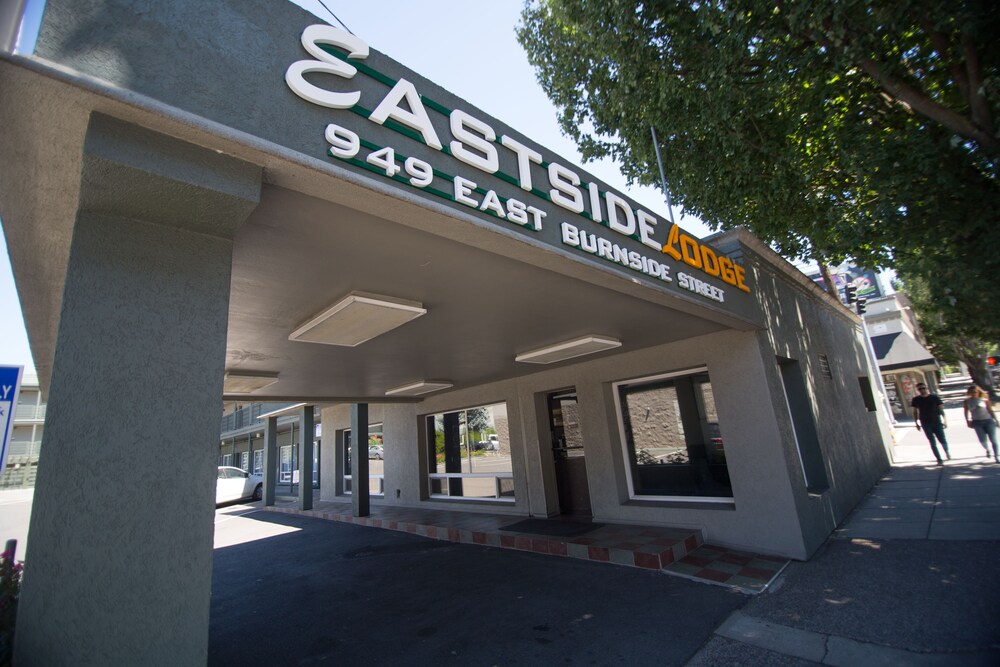 Property entrance, Eastside Lodge