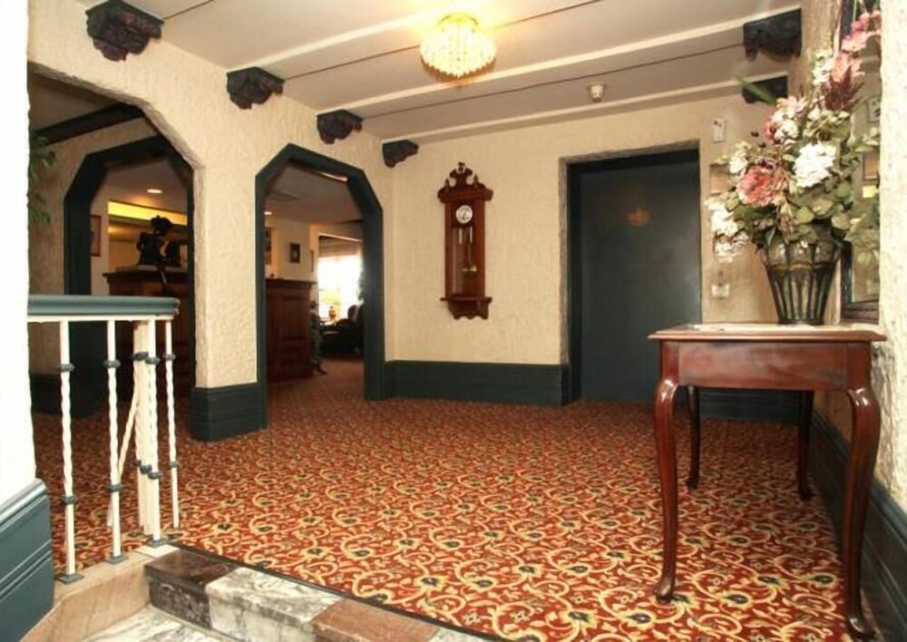 Hall