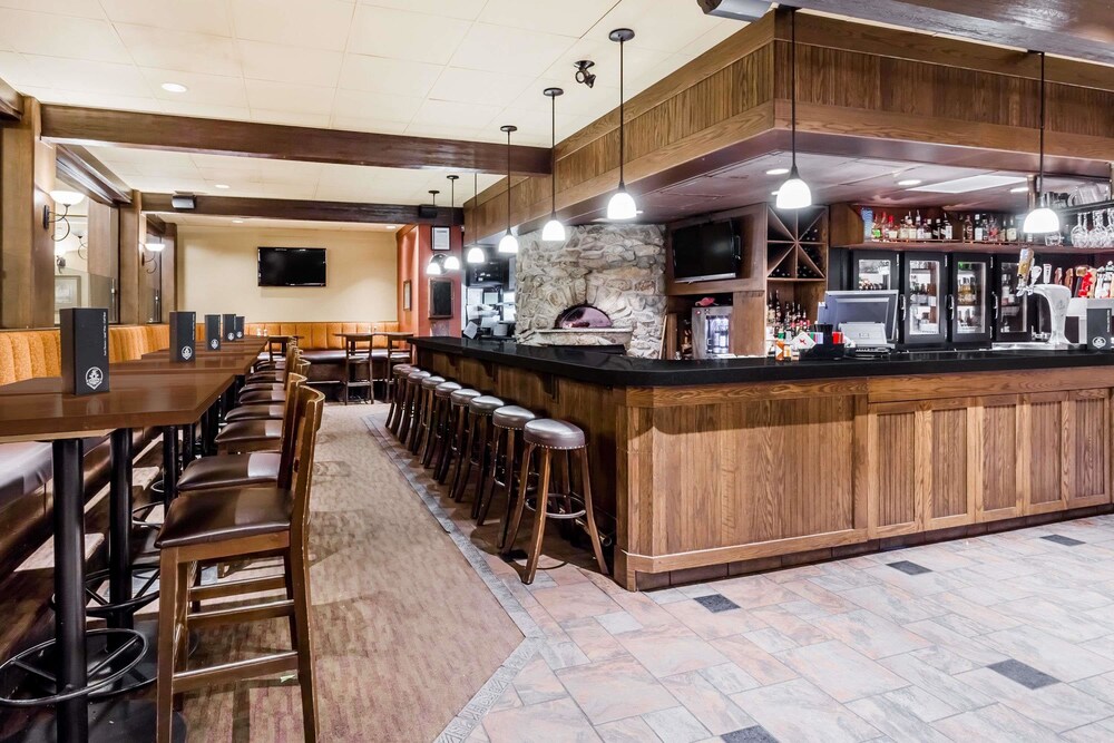 Sports Bar