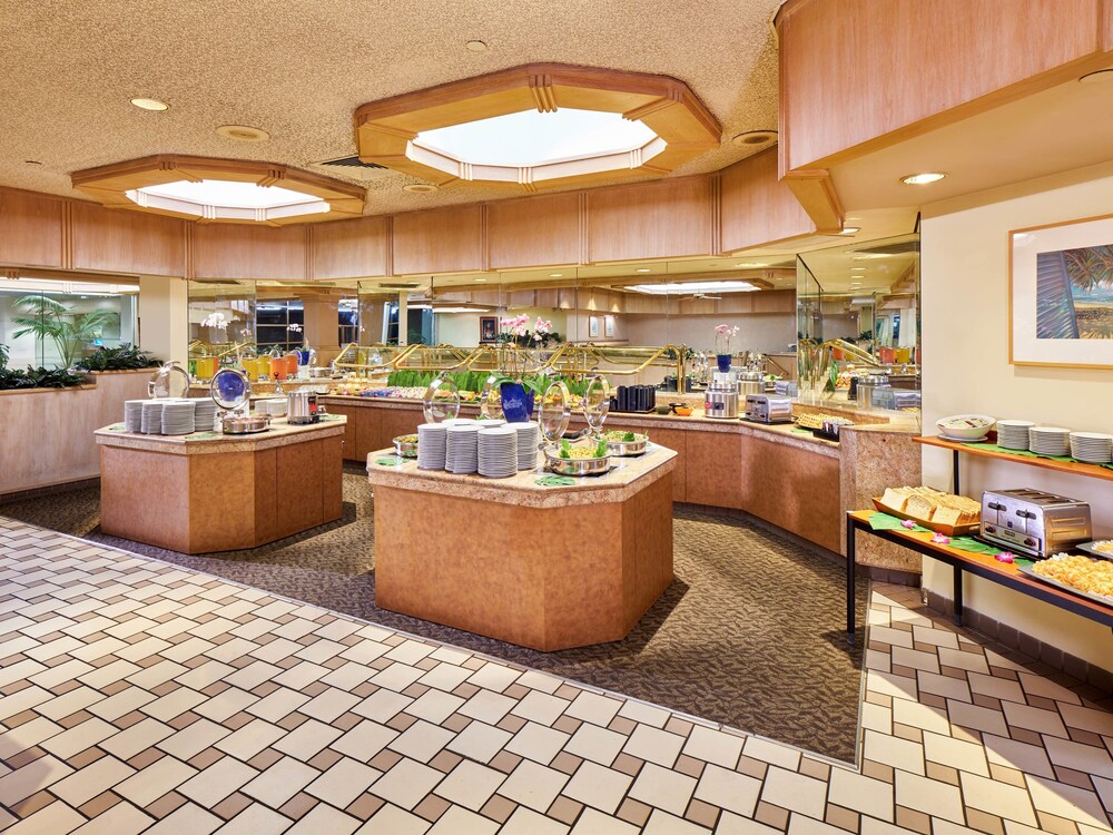 Breakfast buffet, Ala Moana Hotel by Mantra