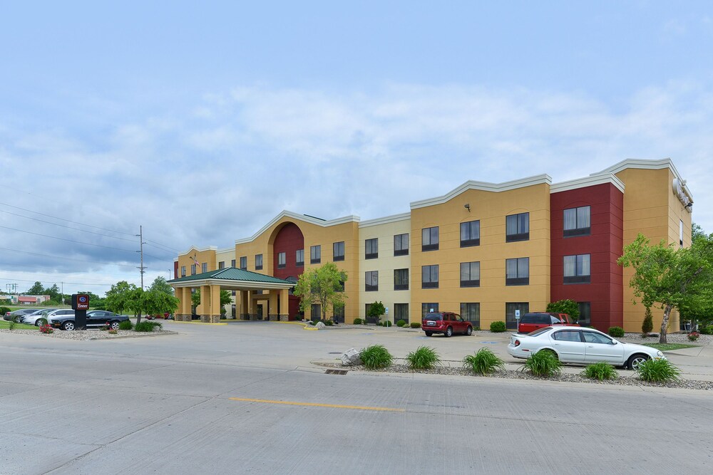 Hotel Front