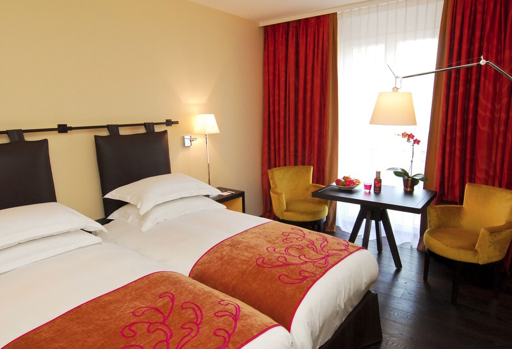 Guestroom