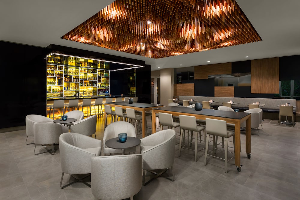 Lounge, AC Hotel by Marriott San Juan Condado