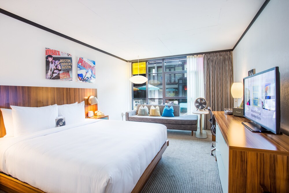 Guestroom View