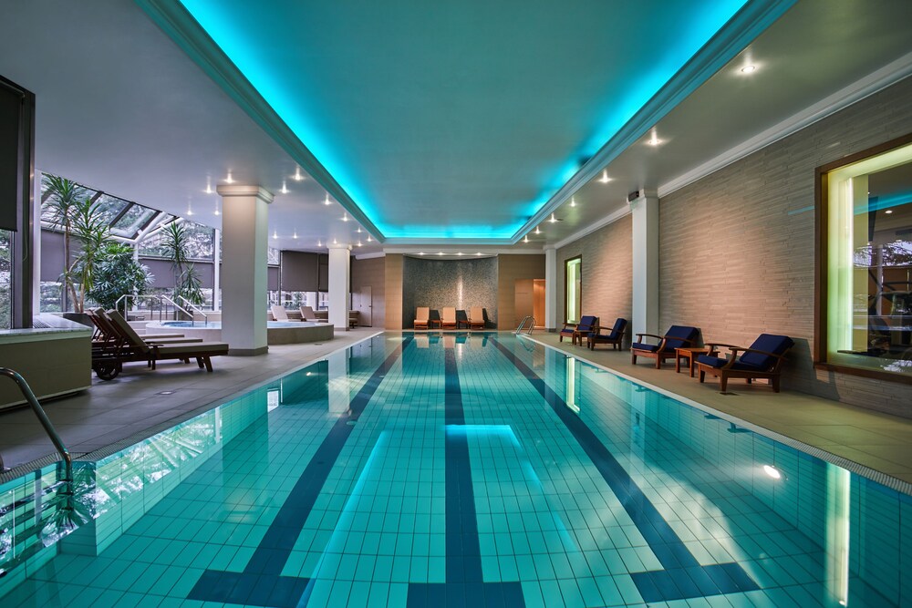 Piscine couverte