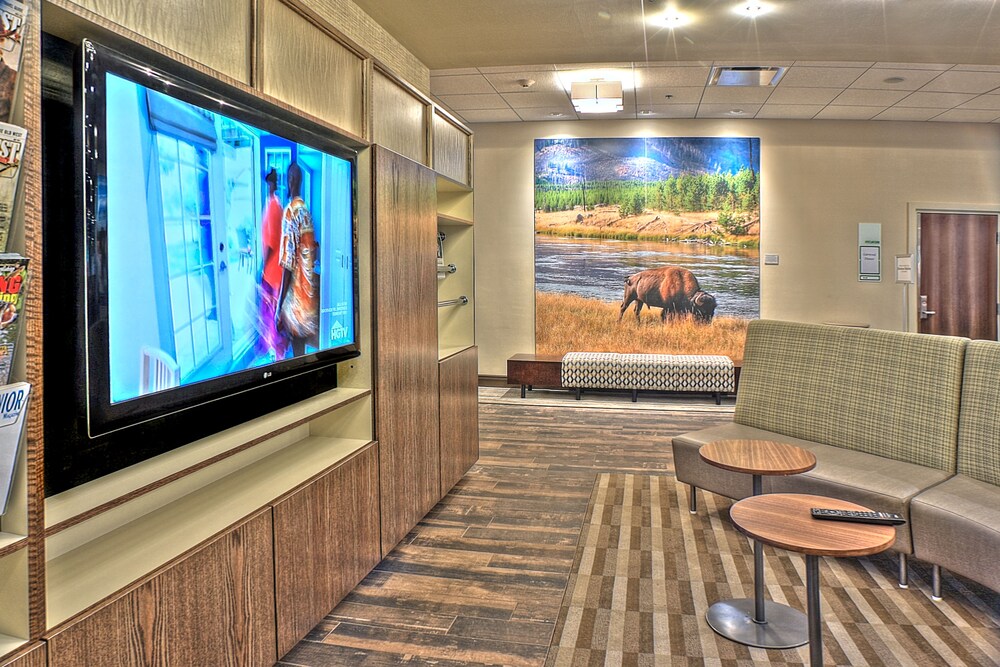 Hotel Lounge