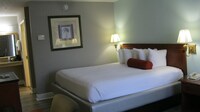 Standard Room, Accessible, Bathtub