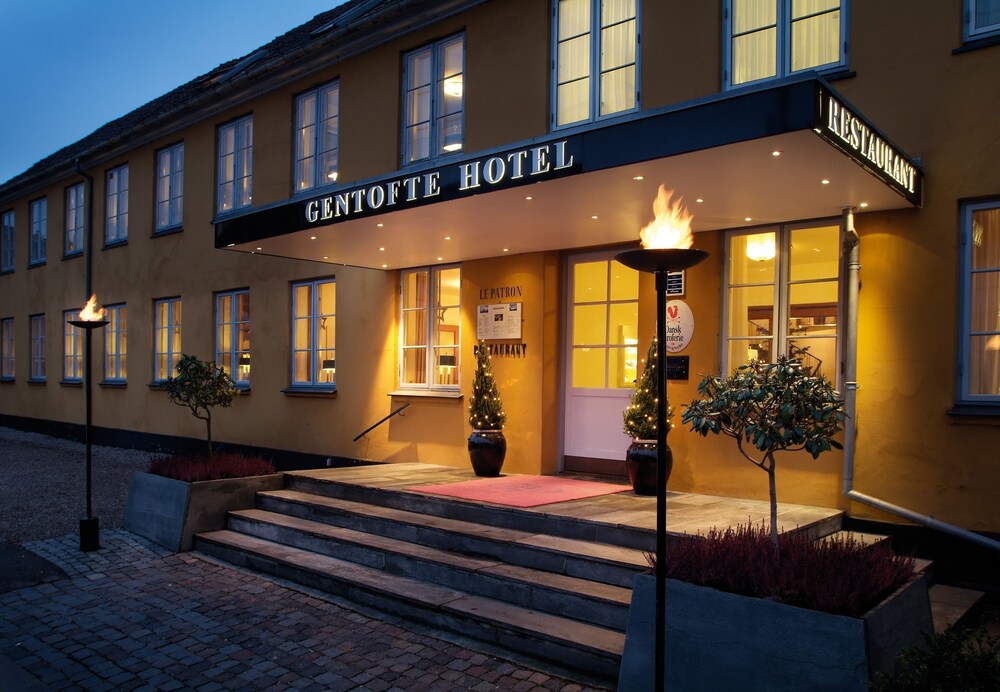 Hotel Front