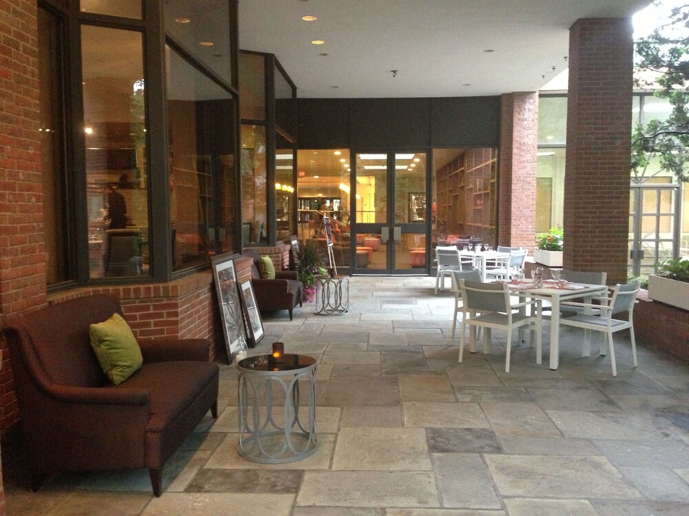 Courtyard View