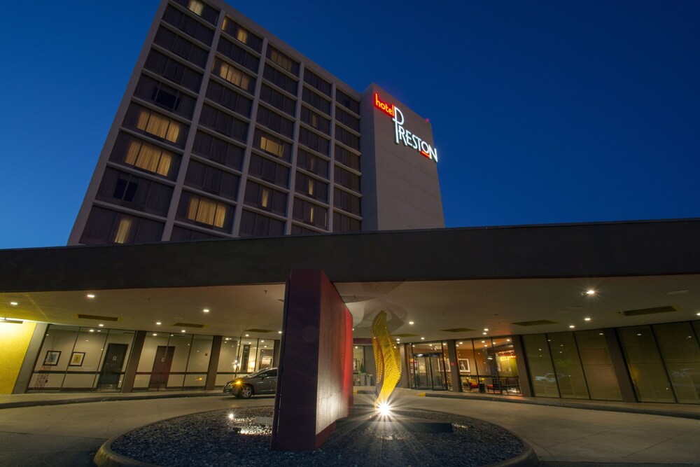 Hotel Front