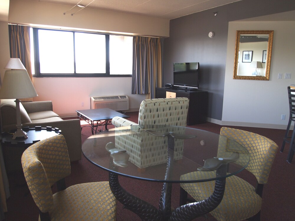 Royal Suite, 1 King Bed with Sofa bed, Kitchen - In-Room Dining